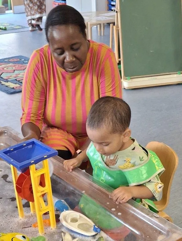 Parents and toddlers at the Little Fingers Under 5s Play Group, Regents Park Children’s Centre